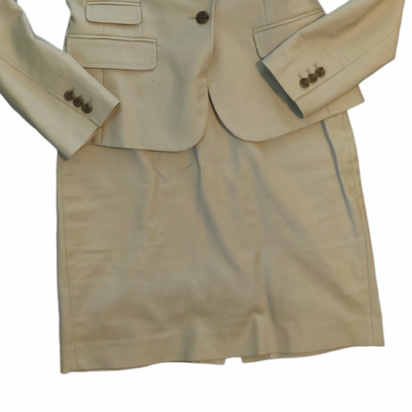 Banana Republic Skirt - Picture 2 of 4